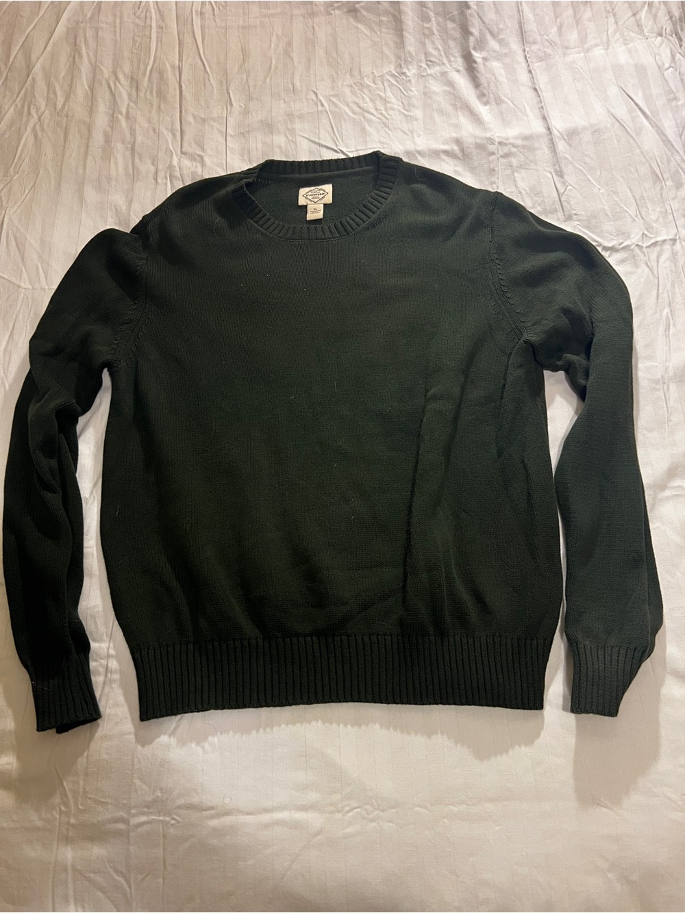 St. John's Bay Men's Forest Green Crewneck Sweater